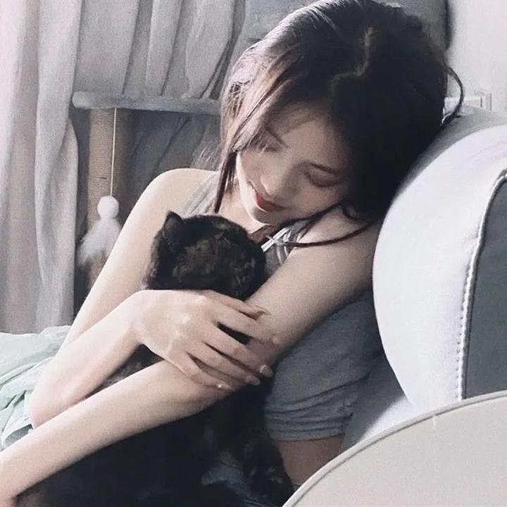 性爱成瘾的女人